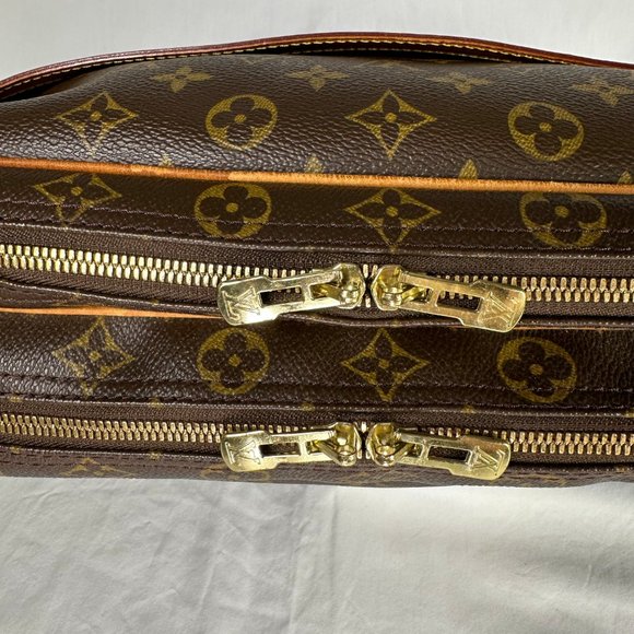 Louis Vuitton Reporter GM Monogram Crossbody Shoulder Bag - Picture 12 of 16